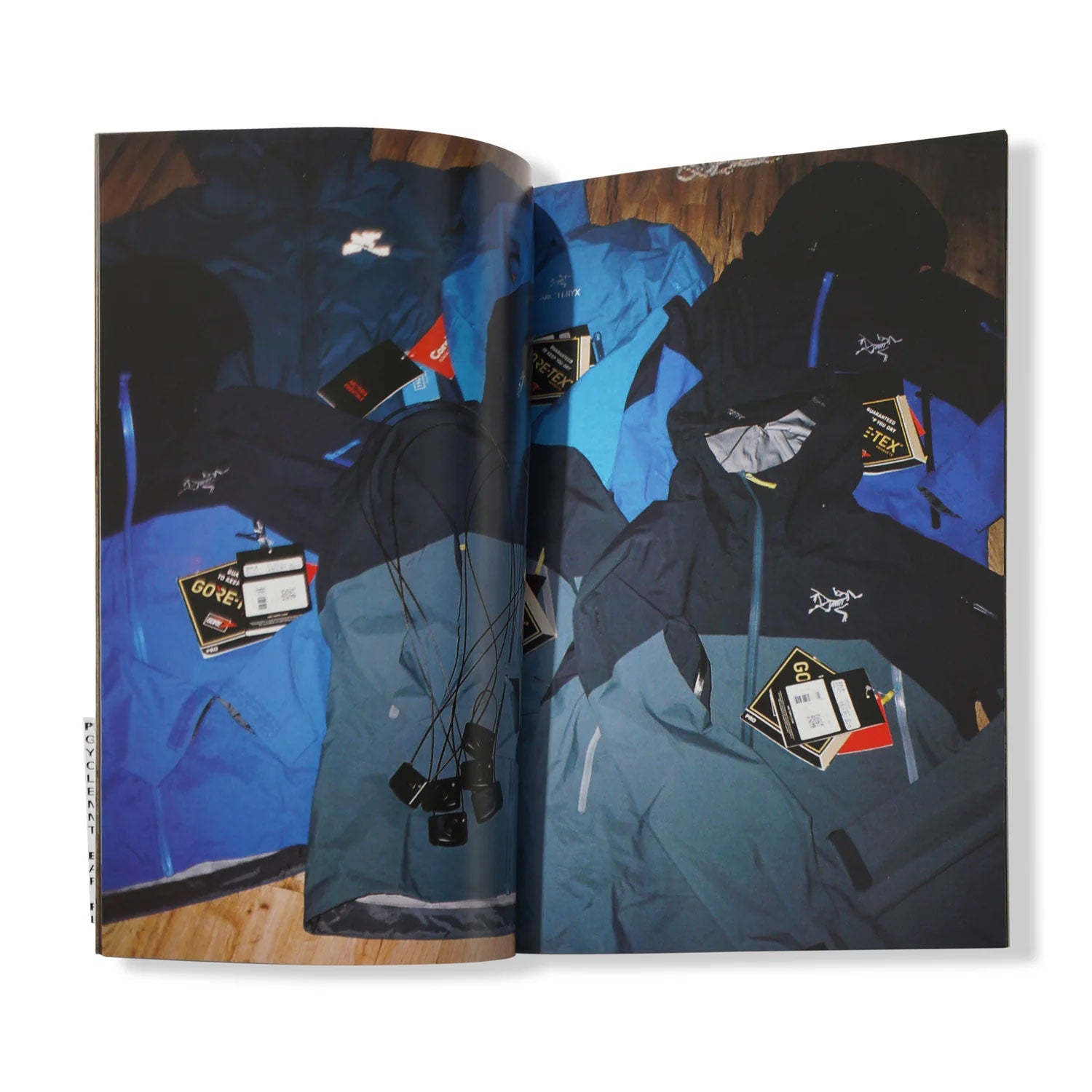 LIVING PROOF Magazine Tommy Rebel アート・デザイン・音楽